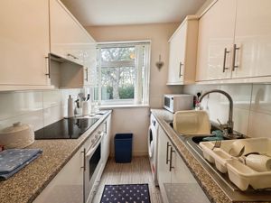 Kitchen- click for photo gallery